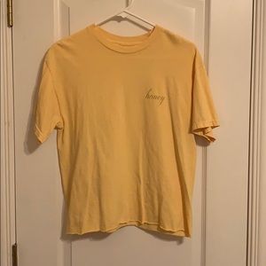 yellow t shirt